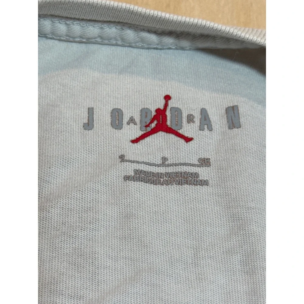 Jordan Mens Graphic T-Shirt Light Blue Jumpman Back Print Size S Small
